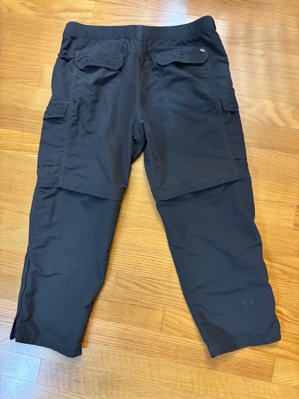 The North Face Utility pants men’s size XL short convertible to shorts - Picture 2 of 14